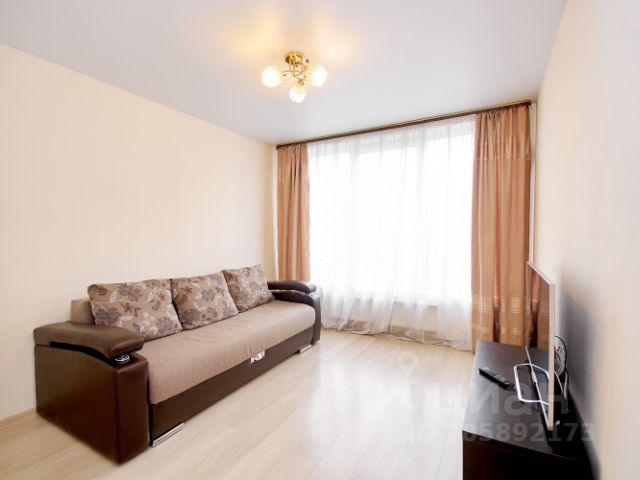 2-комн., 67 м², 6/8 этаж