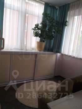 4-комн.кв., 118 м², этаж 3