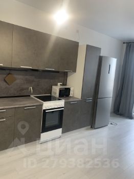 2-комн.кв., 46 м², этаж 24