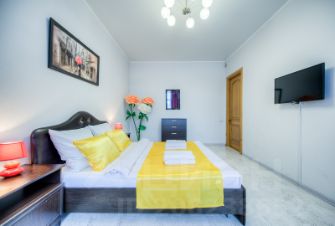 3-комн.кв., 105 м², этаж 3