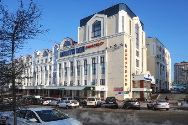 Торгово-офисный комплекс на ул. Тургенева, 46