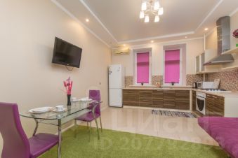 2-комн.кв., 60 м², этаж 3