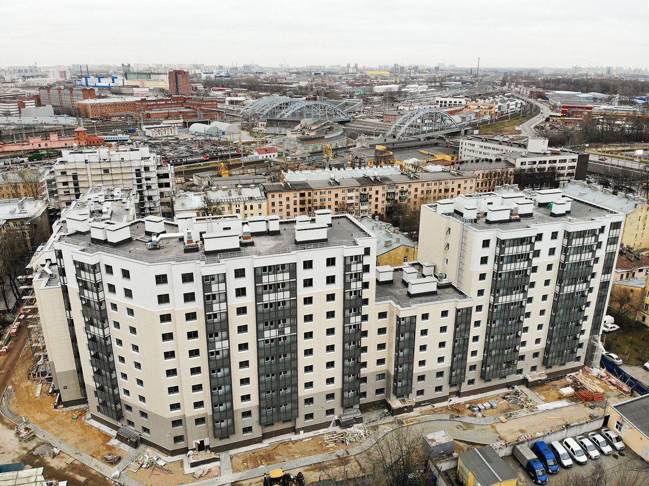 жилой комплекс Днепропетровская, 37