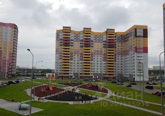2-комн., 62 м², 3/17 этаж