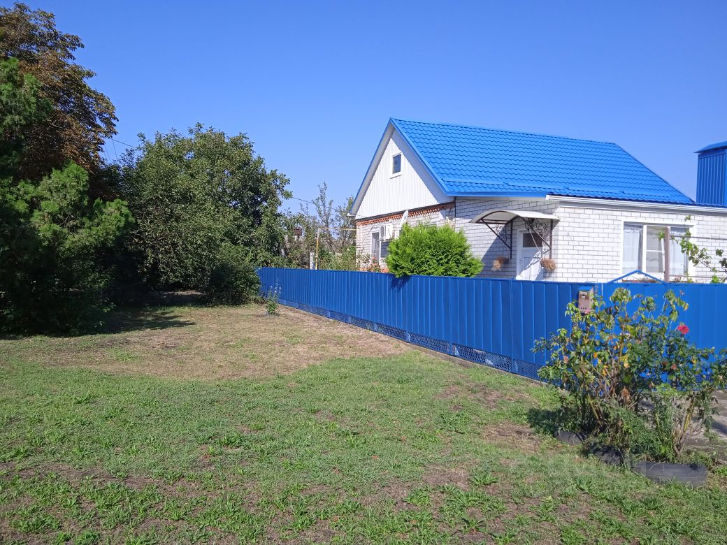 Купить загородную недвижимость в поселке Комсомольский Краснодарского края,  продажа загородной недвижимости - база объявлений Циан. Найдено 1 объявление