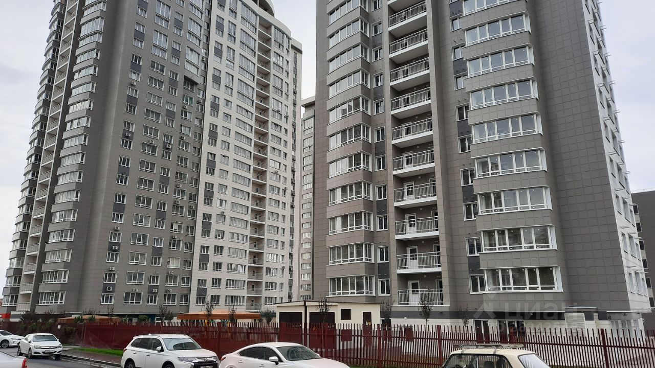 Купить трехкомнатную квартиру 124м² Нижегородская ул., Ростов-на-Дону,  Ростовская область - база ЦИАН, объявление 282425481