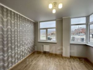 3-комн.кв., 71 м², этаж 1