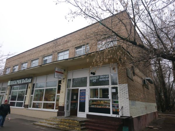 Торговый центр на ул. Академика Королёва, 18
