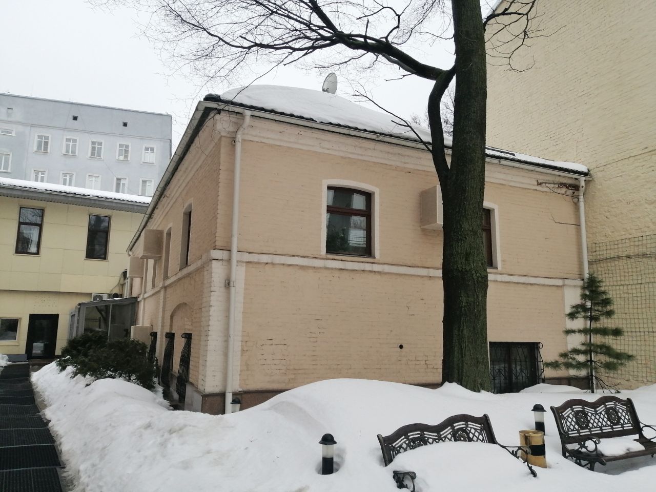 продажа помещений в БЦ в Подкопаевском переулке, 4с3