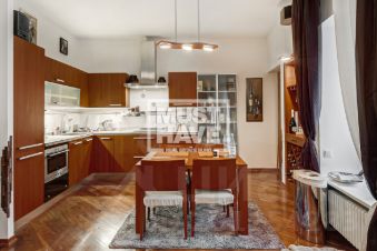 3-комн.кв., 78 м², этаж 3