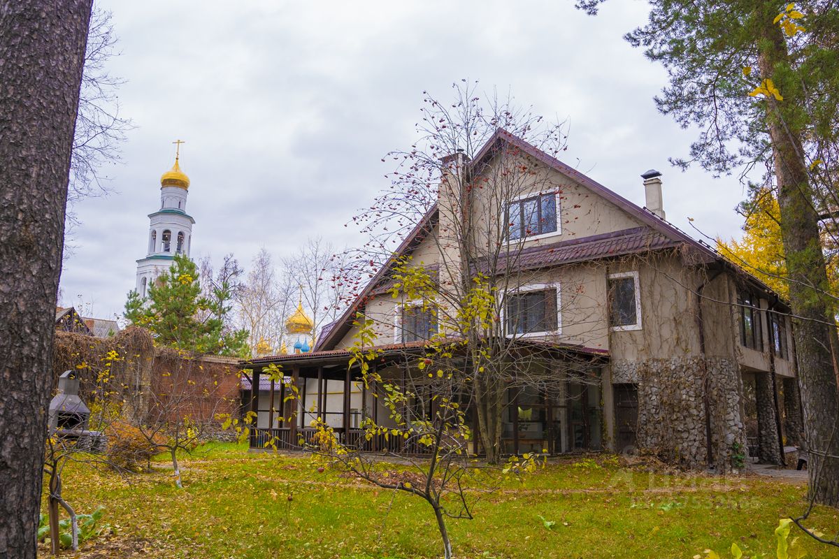 Купить дом с бассейном в Перми, продажа домов с бассейном и участком в  Перми. Найдено 19 объявлений.