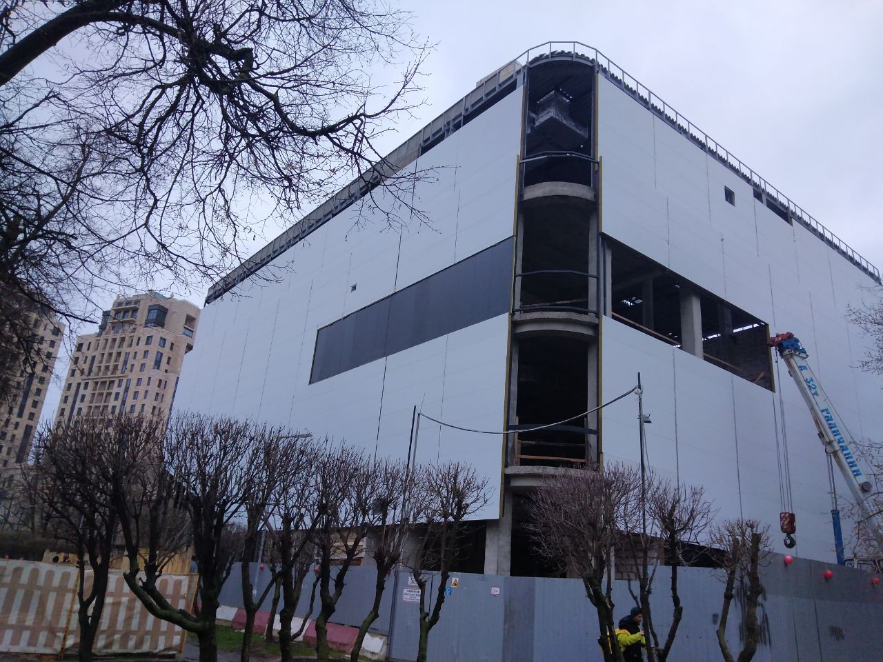 аренда помещений в ТЦ Алмаз