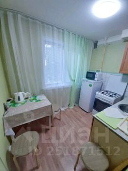 1-комн.кв., 30 м², этаж 3