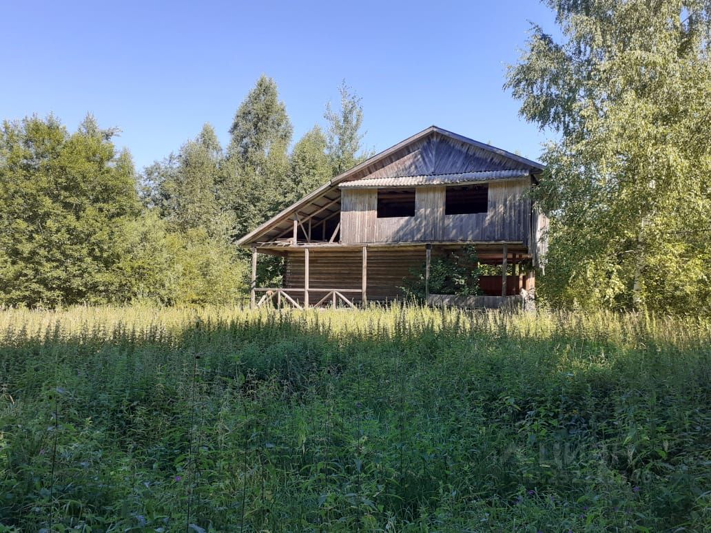 Купить загородную недвижимость в деревне Ореховно Плюсского района, продажа  загородной недвижимости - база объявлений Циан. Найдено 1 объявление