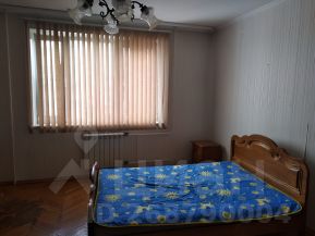 3-комн.кв., 82 м², этаж 3