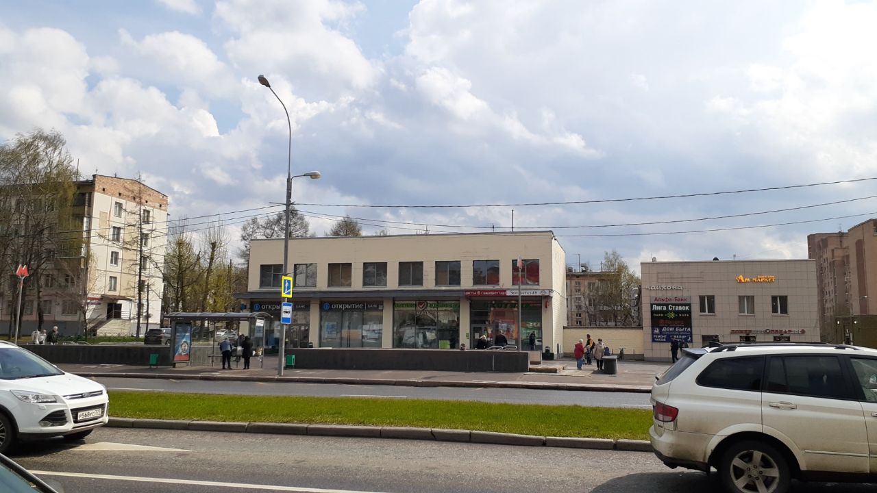 Торговом центре на ул. Профсоюзная, 39