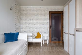 3-комн.кв., 100 м², этаж 7