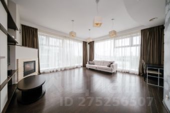 2-комн.кв., 110 м², этаж 7