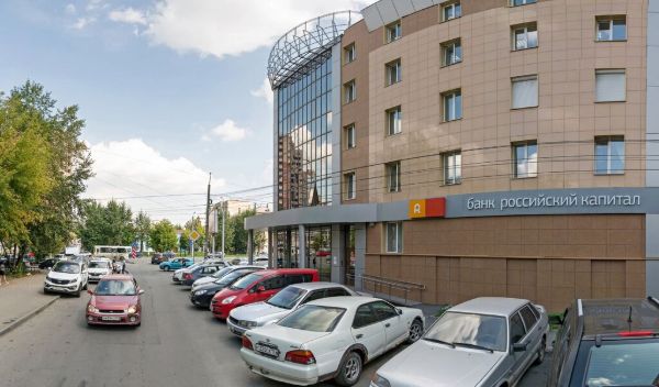 Офисное здание на ул. Доватора, 29