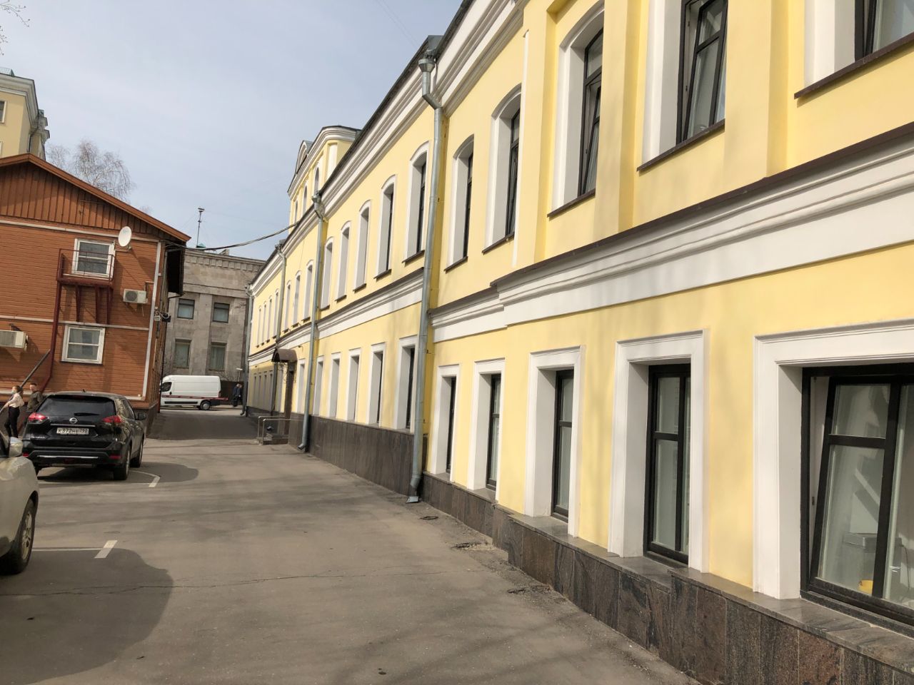 продажа помещений в БЦ в Вознесенском переулке, 20с2
