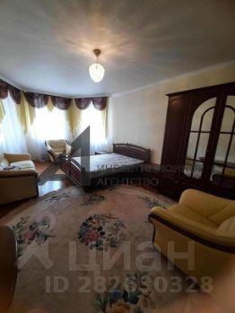 5-комн.кв., 281 м², этаж 4