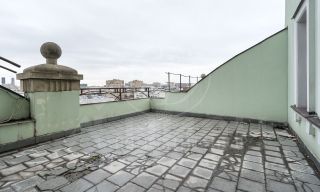 5-комн.кв., 300 м², этаж 10