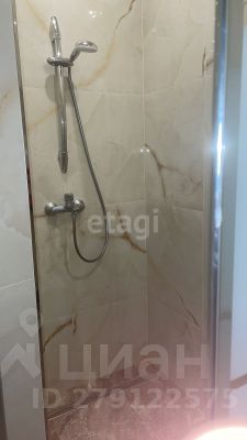 2-комн.кв., 90 м², этаж 6