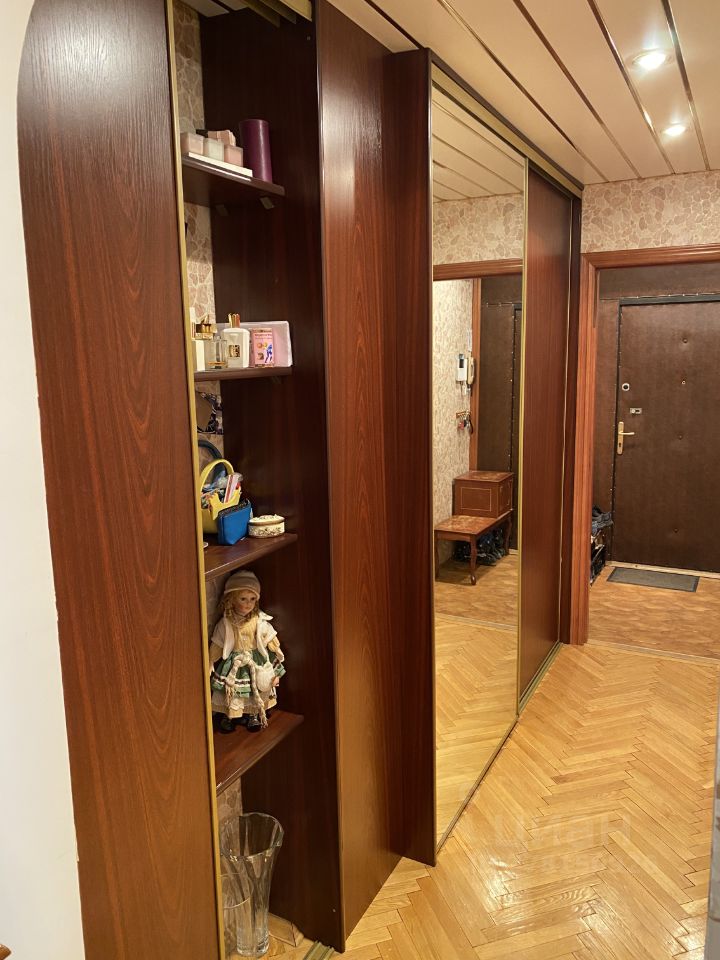 Продажа четырехкомнатной квартиры 98.5м² Пятницкое ш., 40, Москва, СЗАО ...