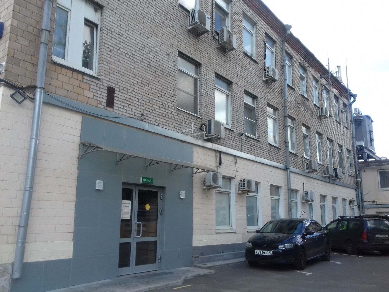продажа помещений в БЦ в Огородном проезде, 16с17