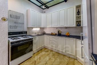 3-комн.кв., 100 м², этаж 5