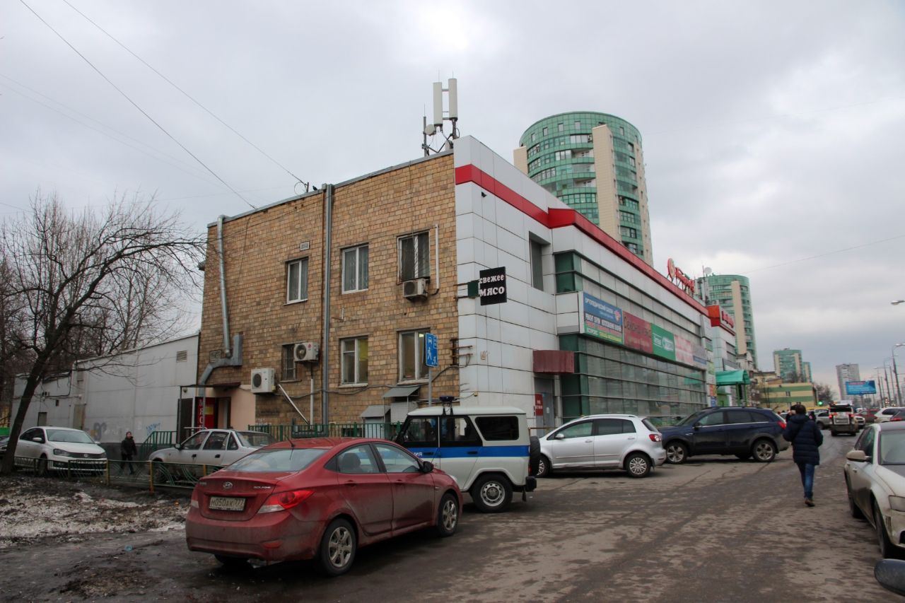 аренда помещений в ТЦ на проспекте Маршала Жукова, 60