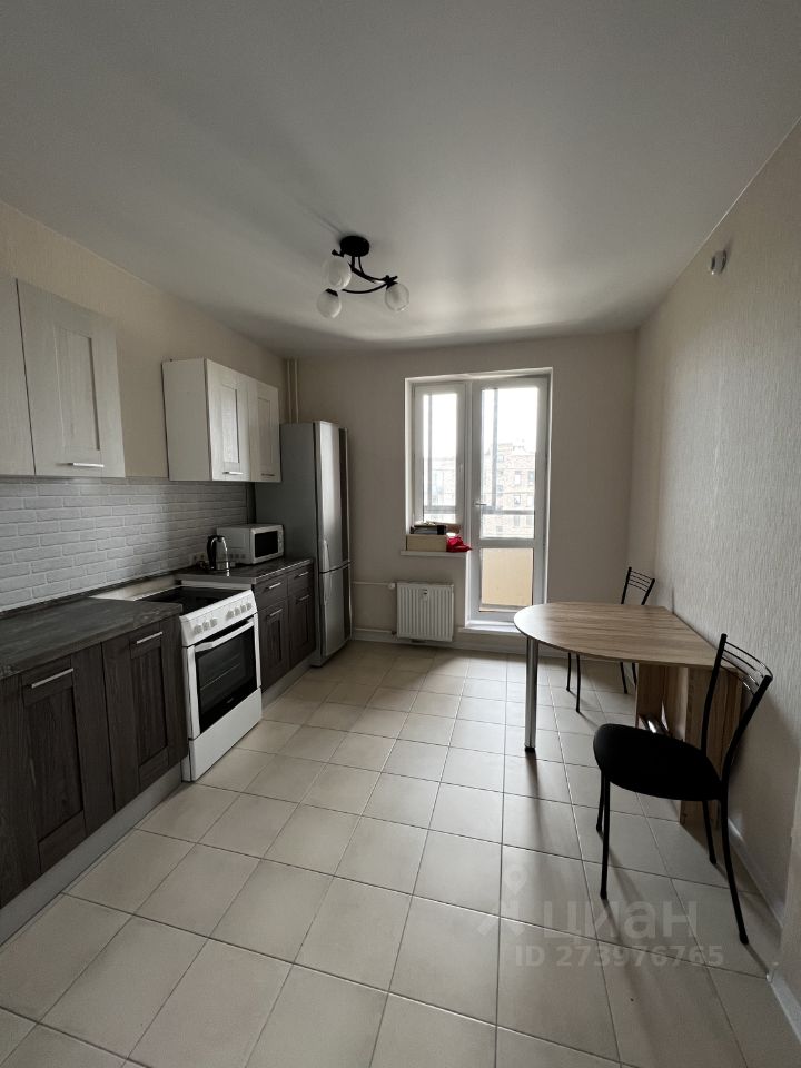 1-комнатная квартира, 35 м² — фото 1