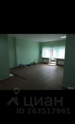 своб. назнач. 44 м², этаж 1