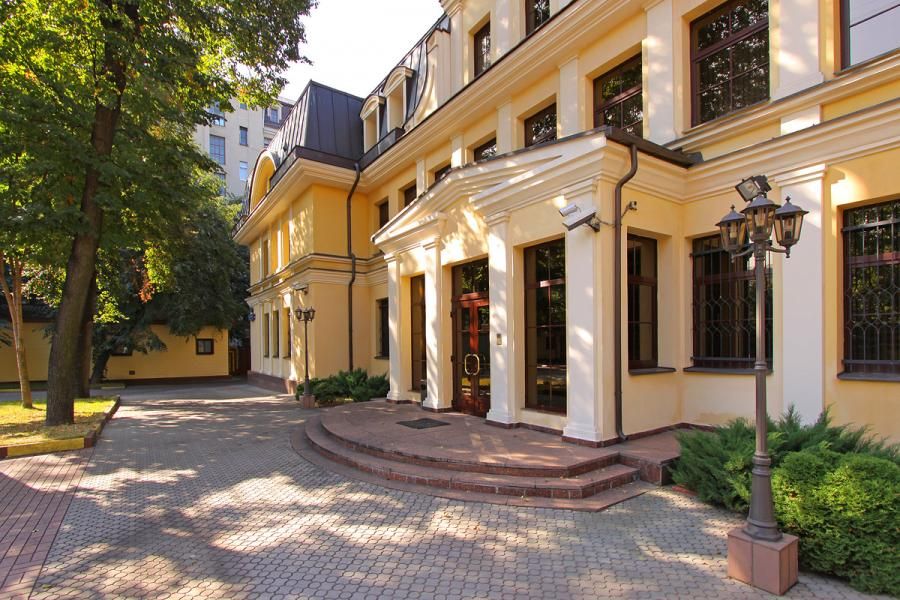 аренда помещений в БЦ в Большом Златоустинском пер., 5с3