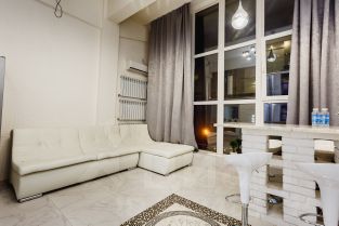 3-комн.апарт., 85 м², этаж 5