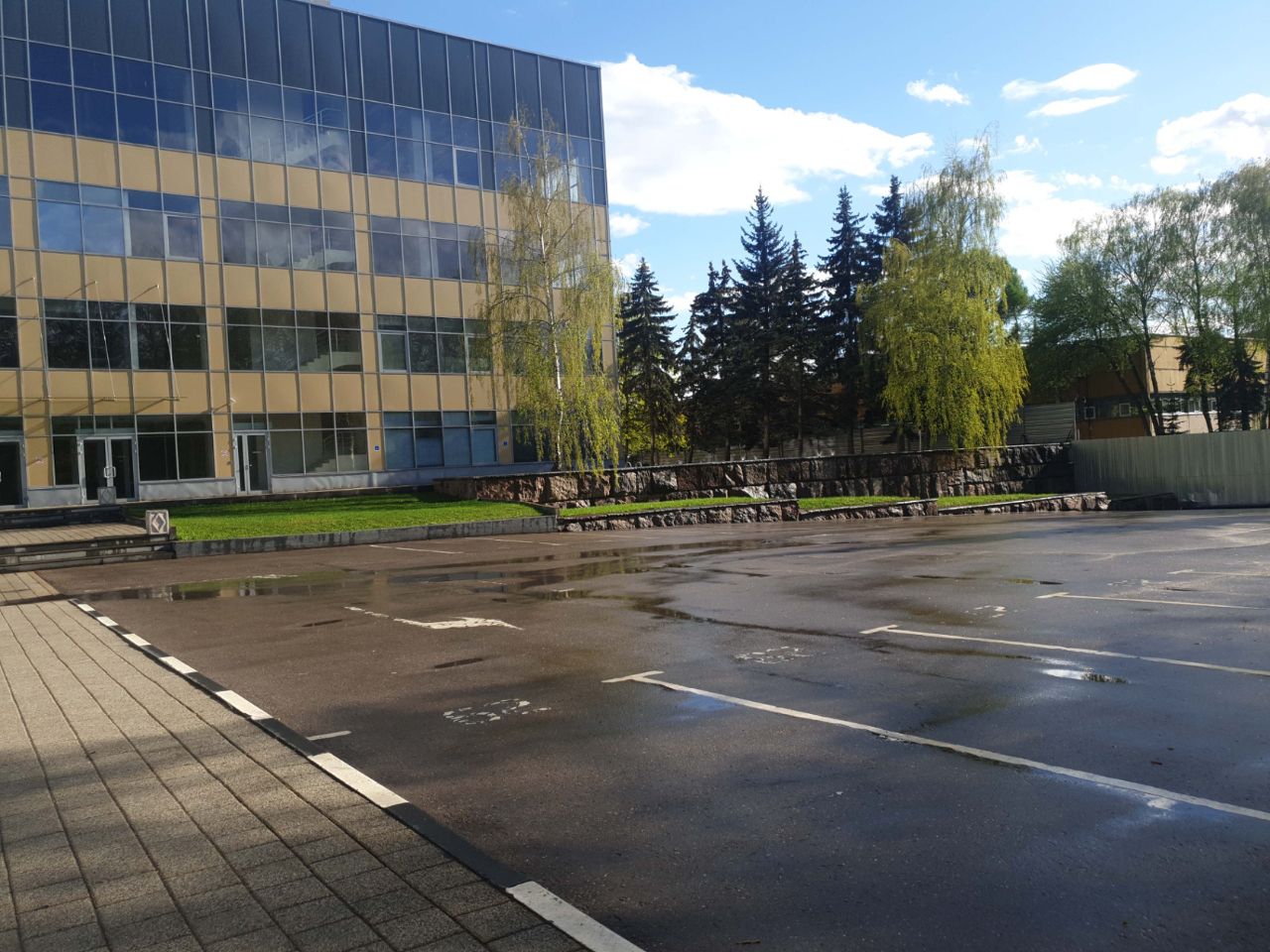 БЦ Обручева