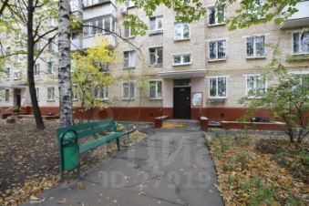 2-комн.кв., 44 м², этаж 4