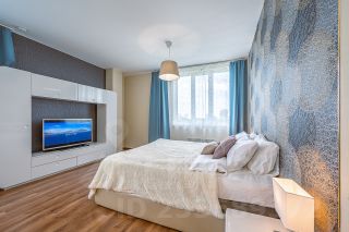 2-комн.кв., 65 м², этаж 8