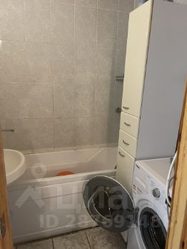 2-комн.кв., 64 м², этаж 8