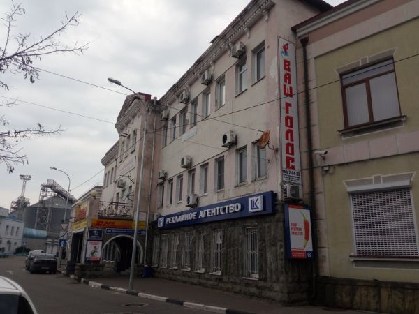 Многофункциональный комплекс на ул. Горького, 4