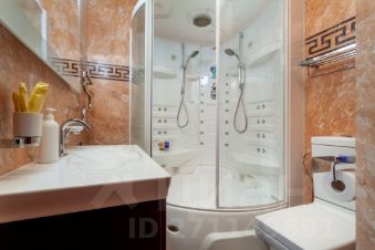 2-комн.апарт., 60 м², этаж 22