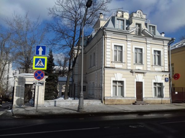 Особняк на ул. Верхняя Радищевская, 9Ас2