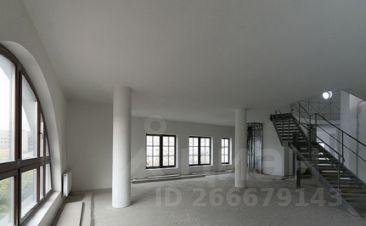 5-комн.кв., 640 м², этаж 6