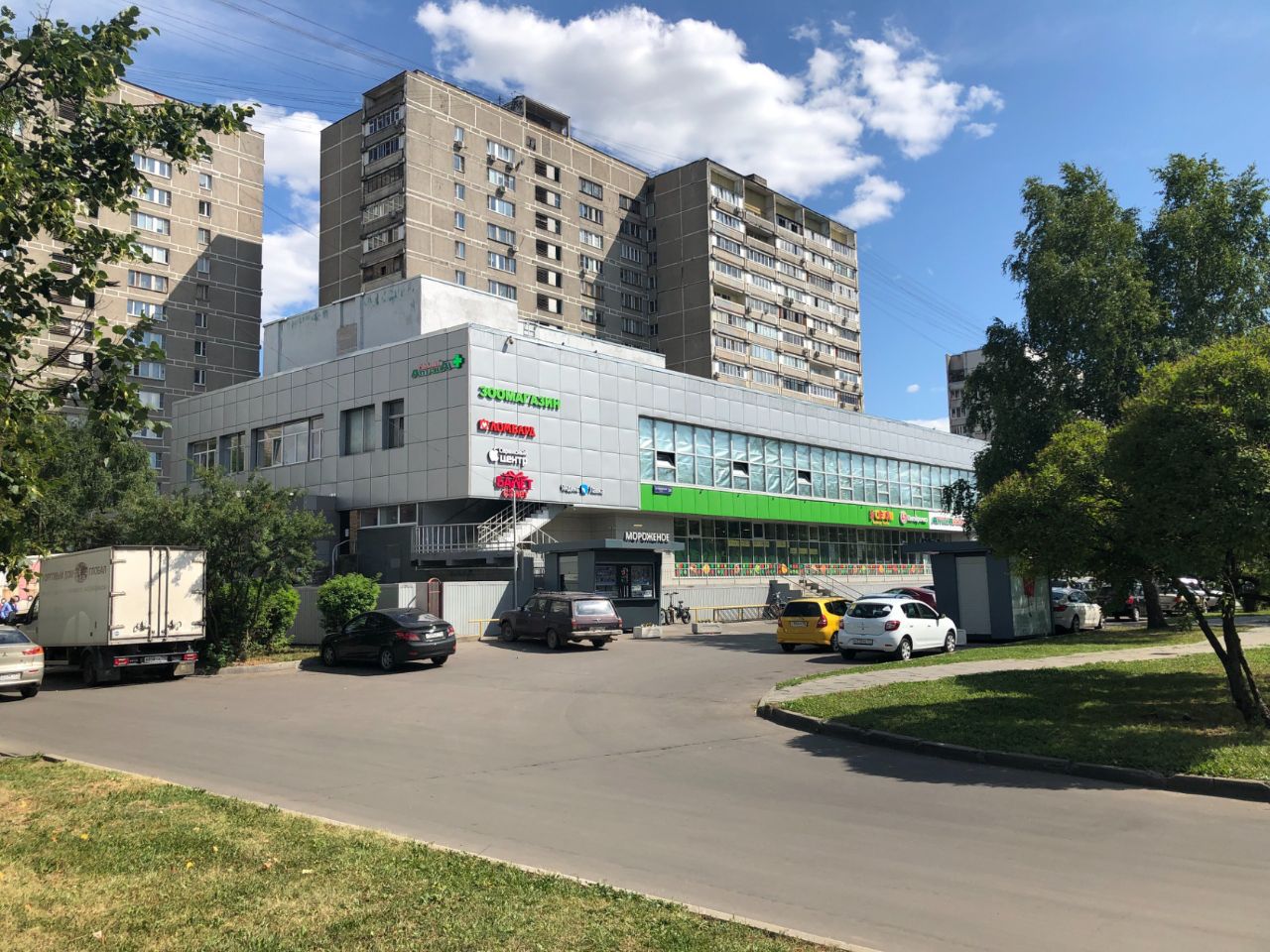 ТЦ на ул. Дубнинская, 36