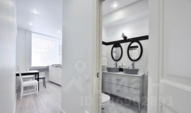 3-комн.кв., 60 м², этаж 1