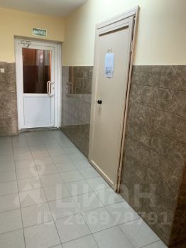 3-комн.кв., 73 м², этаж 1