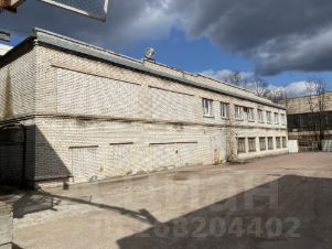 своб. назнач. 2405 м², этаж 1