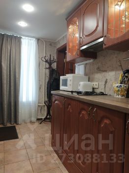 1-комн.кв., 30 м², этаж 3