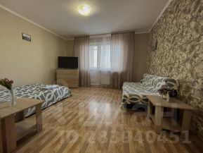 3-комн.кв., 90 м², этаж 10