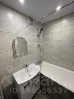 2-комн.кв., 50 м², этаж 10